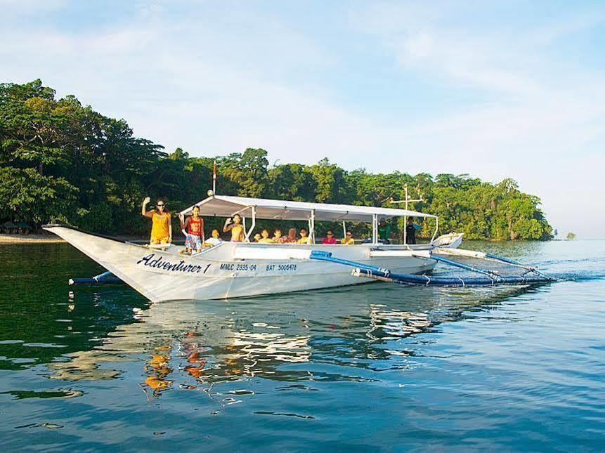 Camayan Beach Resort Hotel Subic Bay Eksteriør bilde